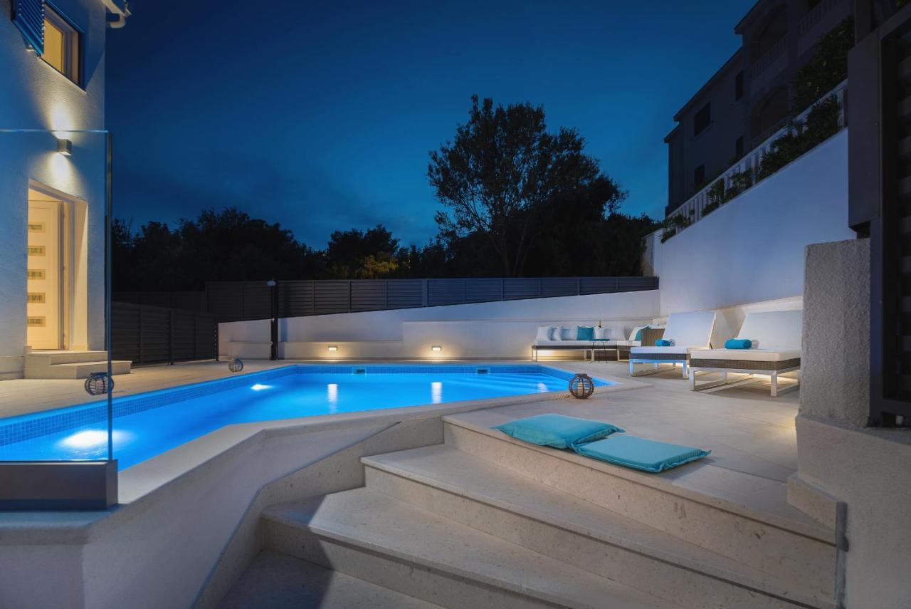 Villa Miholina - With Heated Swimming Pool Trogir Exteriör bild